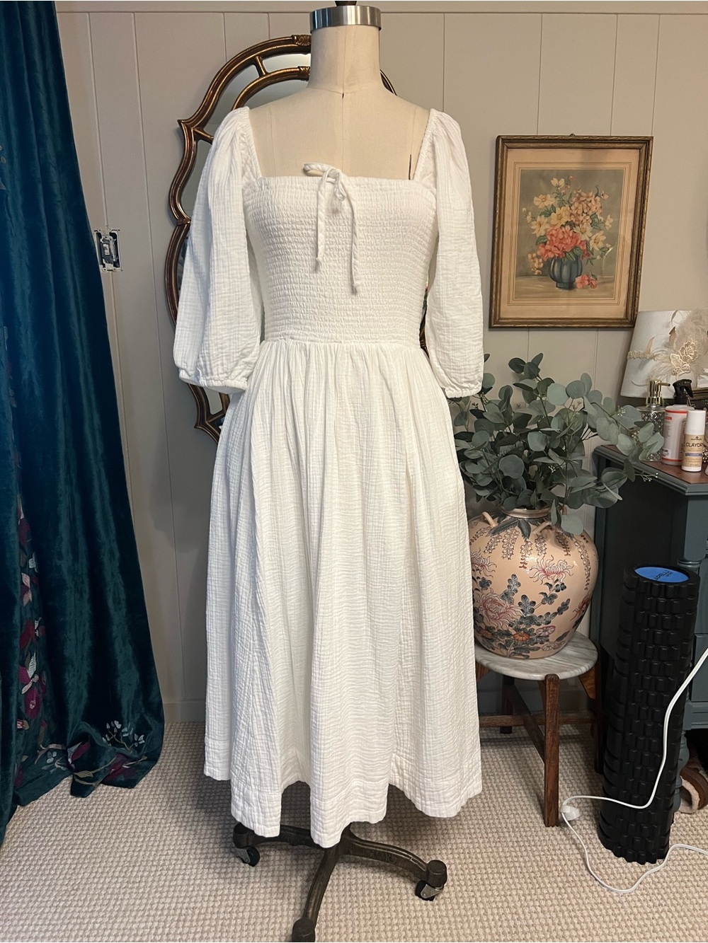 Never worn Quince White Smocked Midi Dress with Puff Sleeves